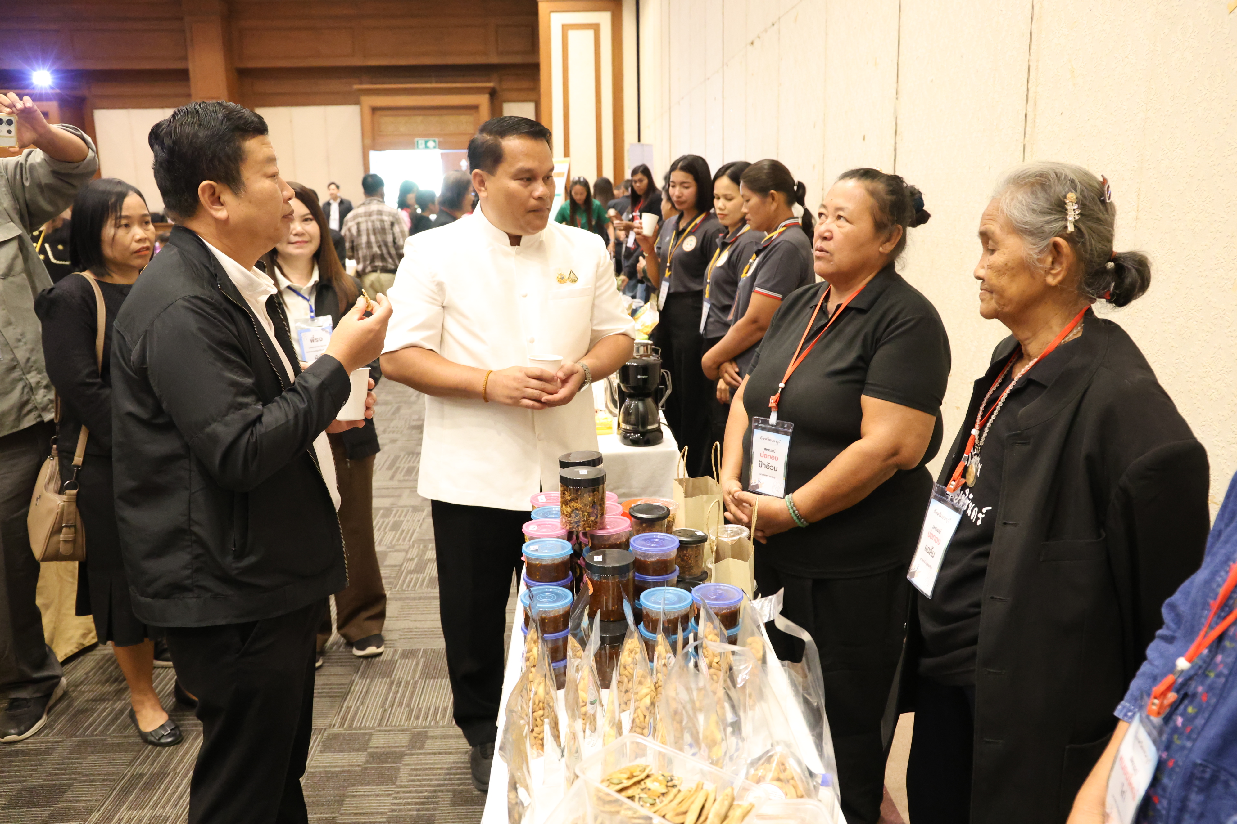 title - รองเลขาธิการ ส.ป.ก. เปิดสัมมนาเชิงปฏิบัติการพัฒนาผู้นำสถาบันเกษตรกรเครือข่าย คทช. ส.ป.ก.